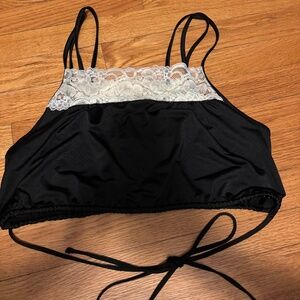 Urban Outfitters black and white lace bralette with adjustable ties #lingerie